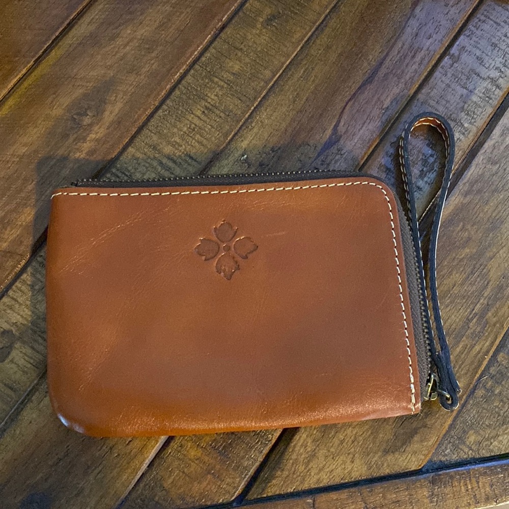Patricia Nash leather wristlet